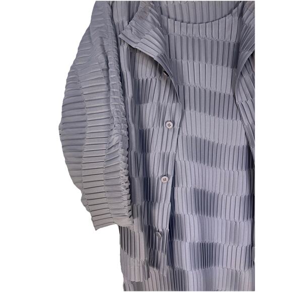 Issey Miyake Gray Dress/ Womens size 2 / Sleeveless Dress With Jacket/ Pleated - Picture 5 of 12